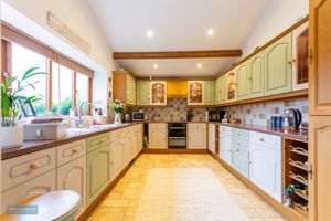 Kitchen- click for photo gallery